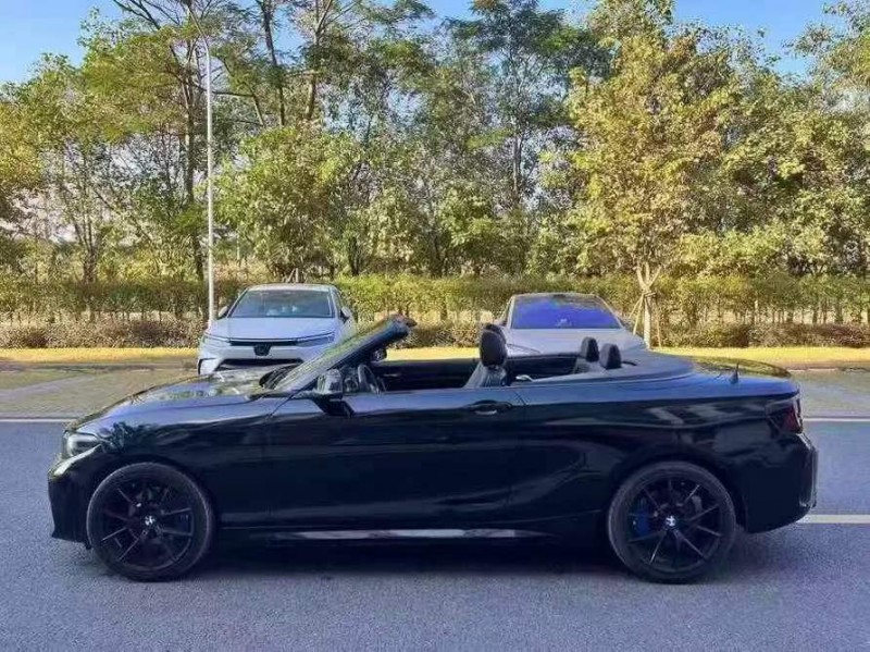 广州21年宝马2系4