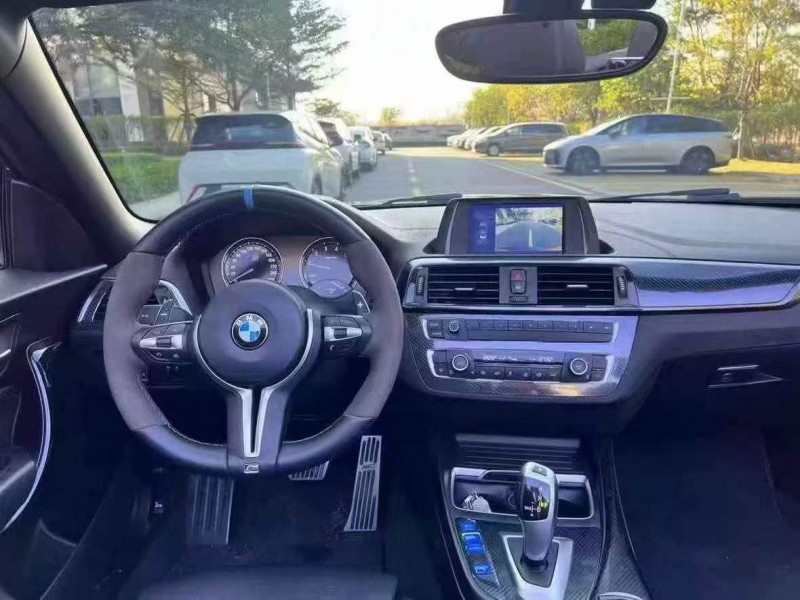 广州21年宝马2系9