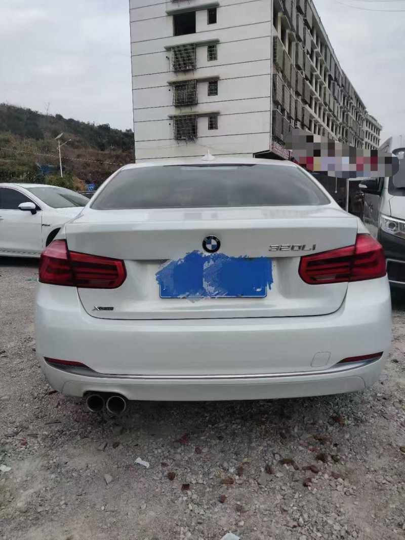 娄底19年宝马3系6