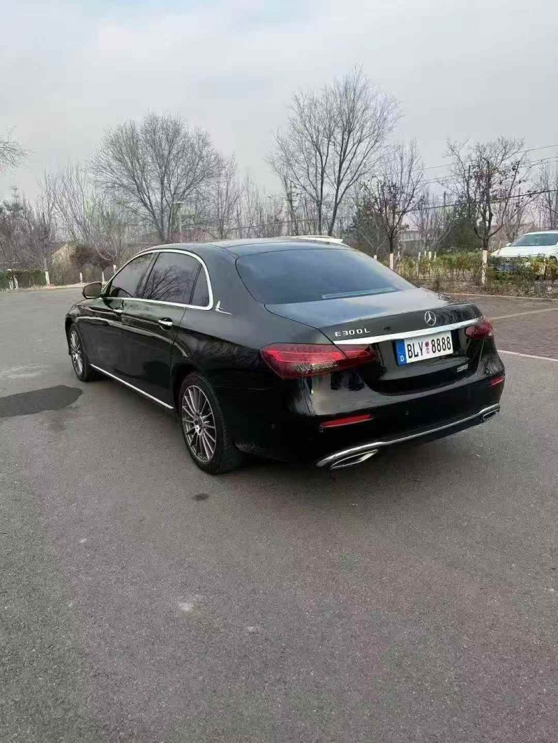 济宁21年奔驰E7