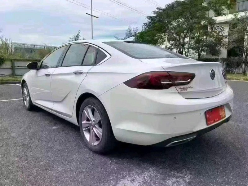 广州19年别克君威7