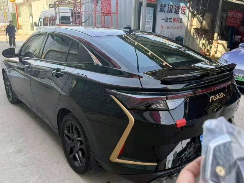 武汉22年东风奕炫6