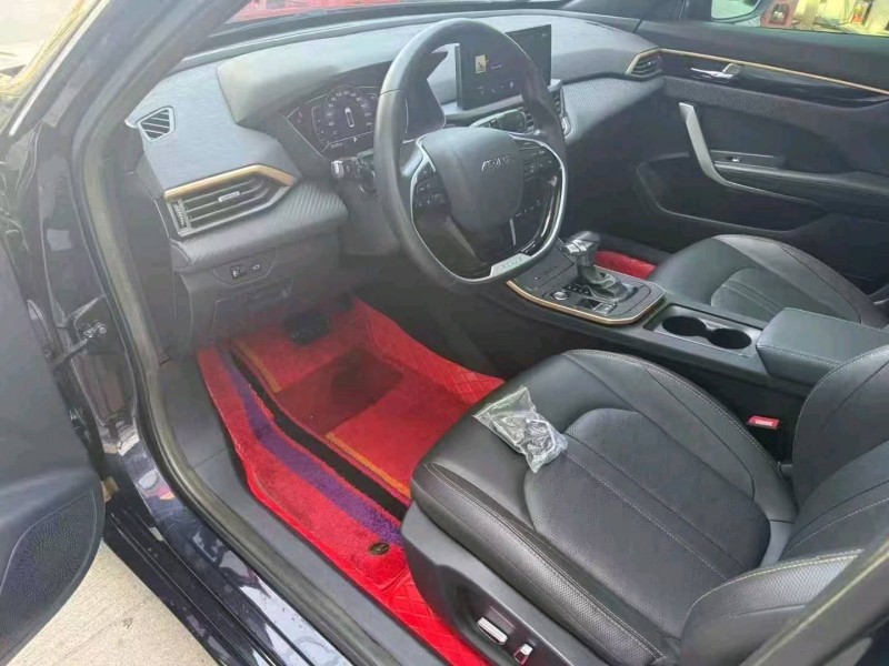 武汉22年东风奕炫8