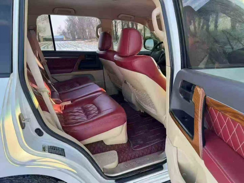 洛阳16年丰田兰德酷路泽6