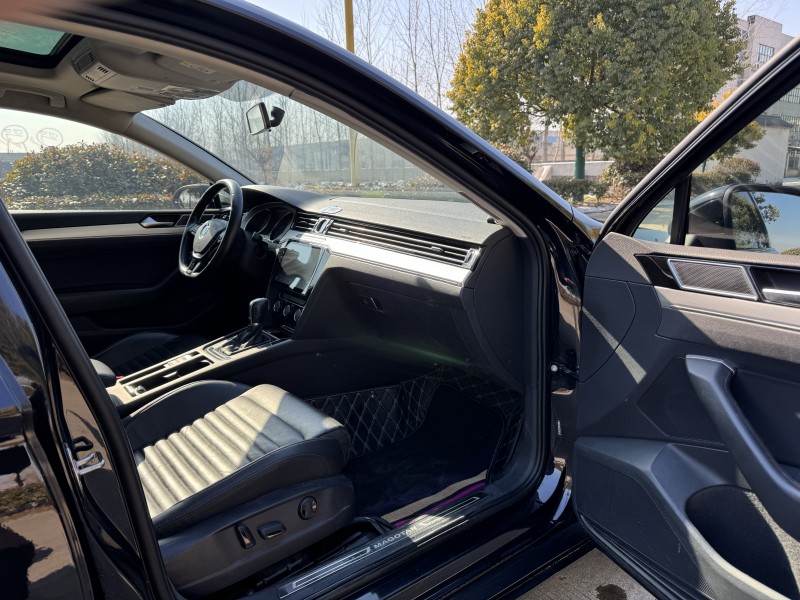 盐城19年大众迈腾8