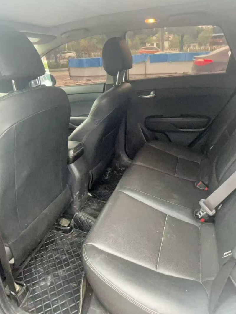 娄底19年起亚KX36