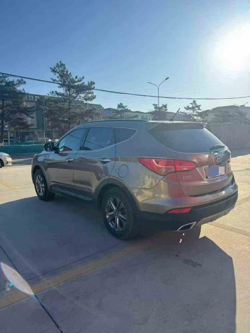 张家口13年现代新胜达7