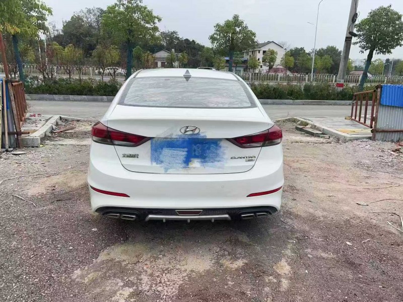 娄底18年现代领动7