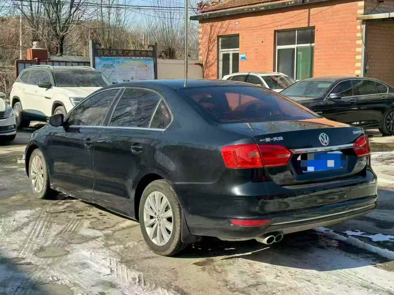 淄博14年大众速腾8