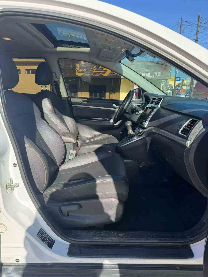 张家口19年哈弗M66