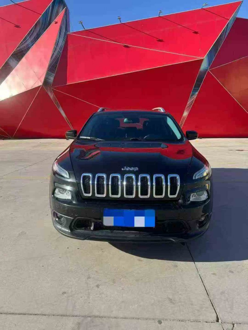 承德16年Jeep指南者1