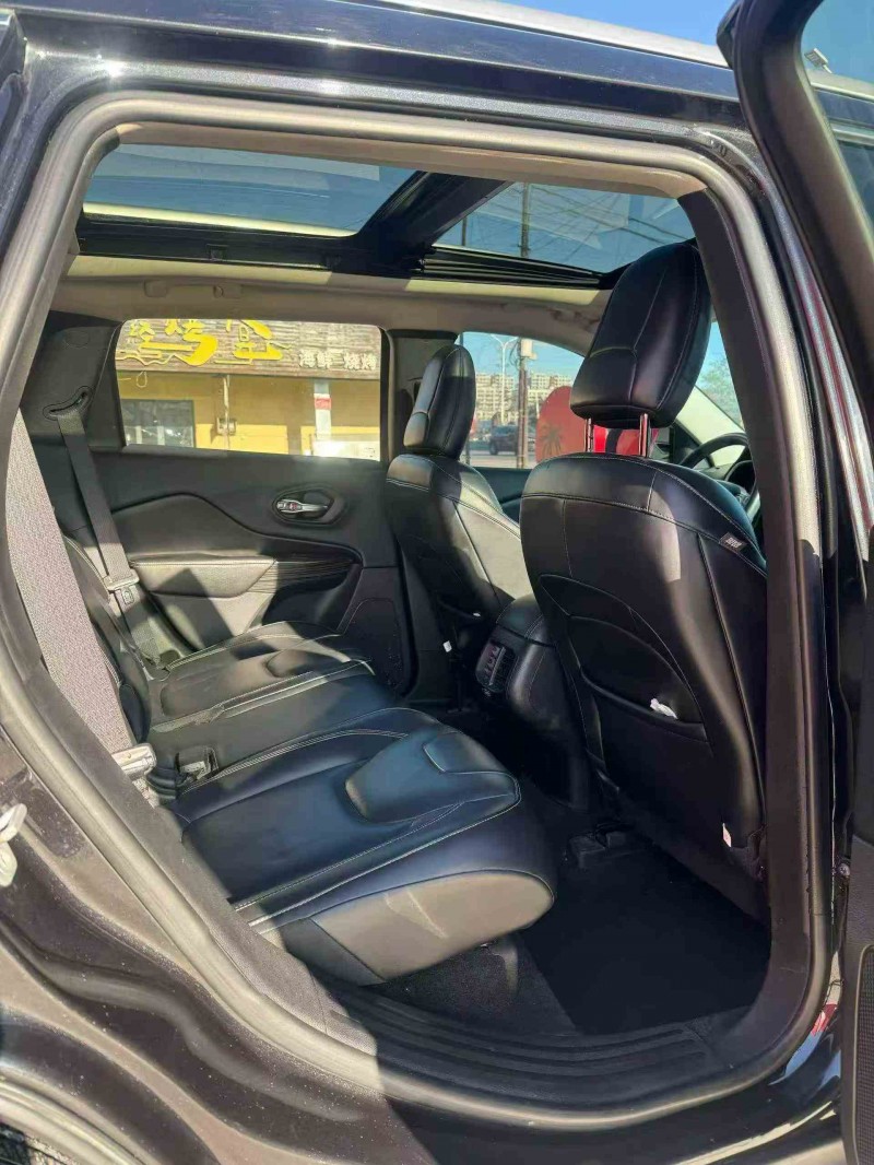 承德16年Jeep指南者5