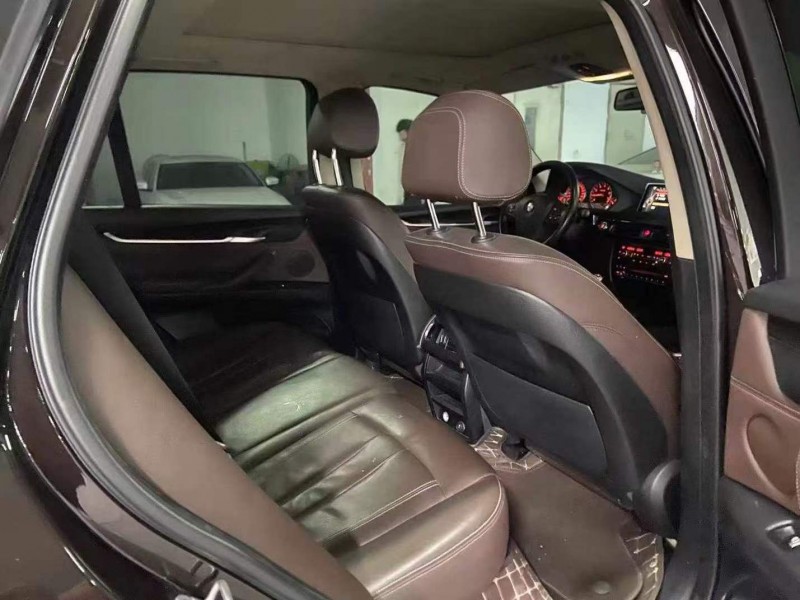 广州16年宝马X55