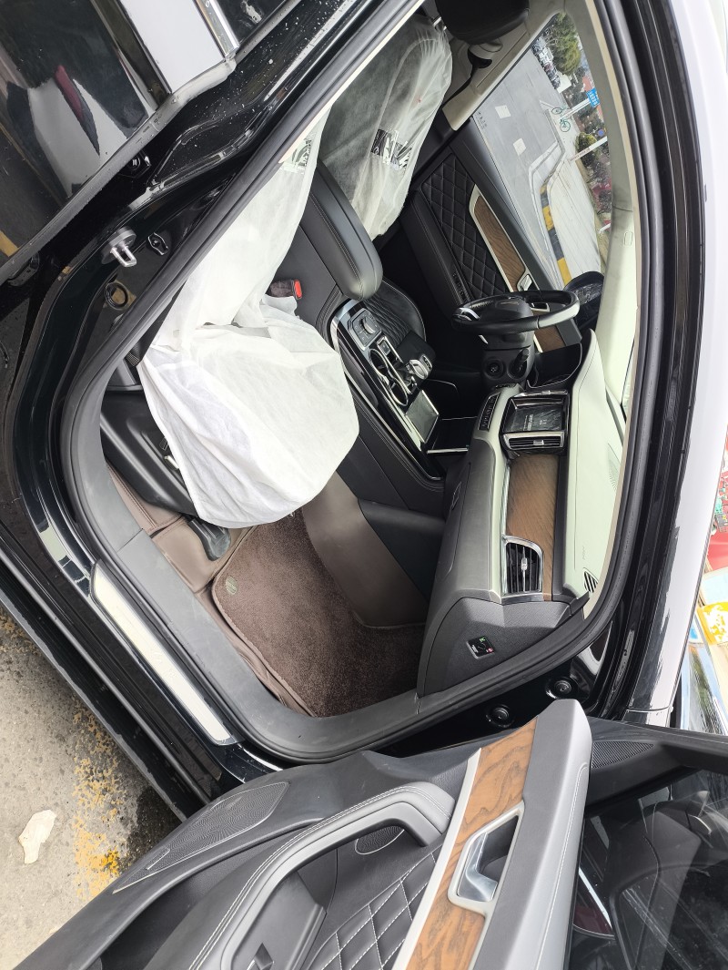 中山24年红旗HS73