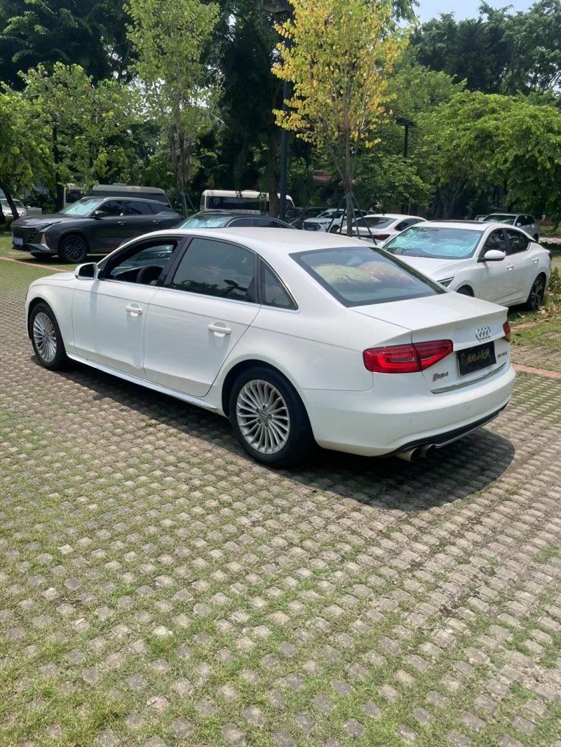 东莞15年奥迪A4L6