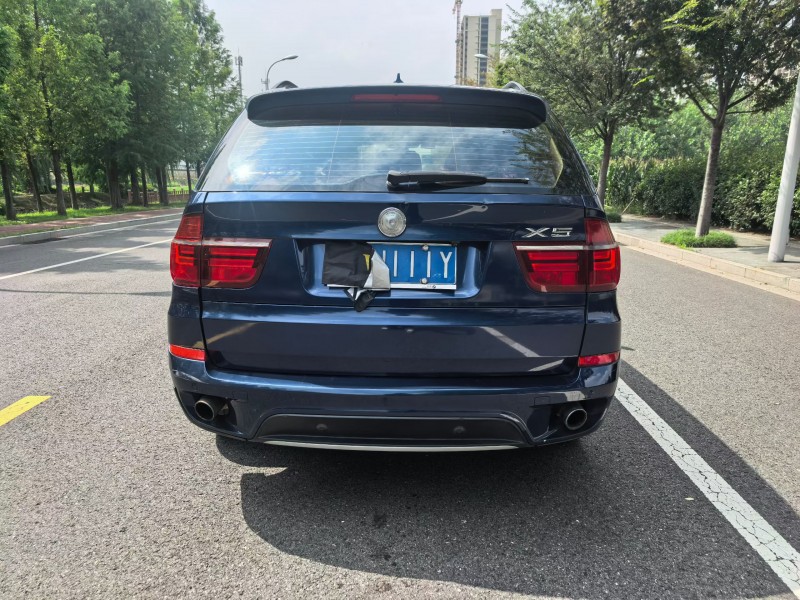 连云港11年宝马X56