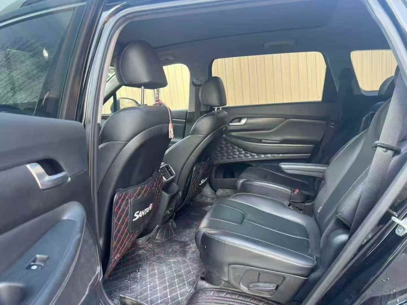 承德20年现代新胜达6