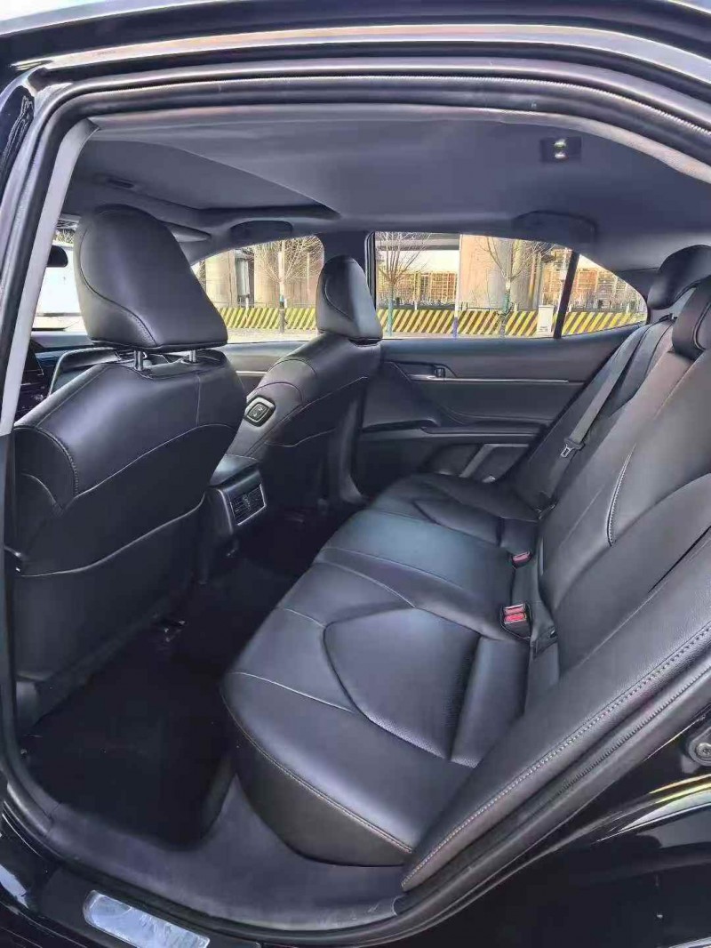 天津24年丰田凯美瑞4