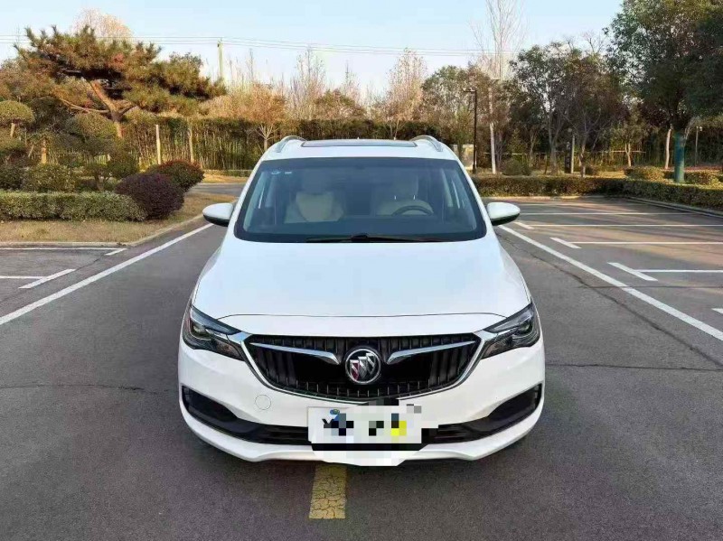 苏州23年别克GL61