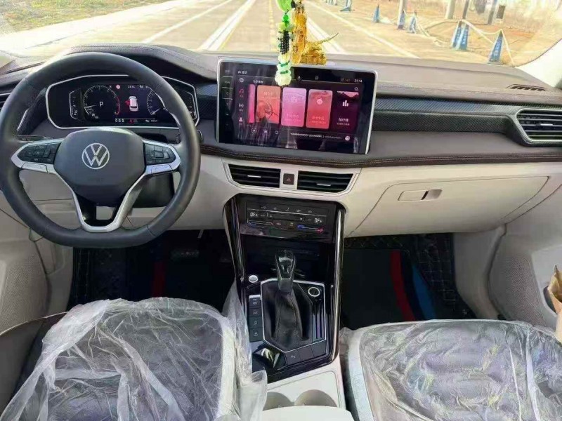 菏泽22年大众探岳6