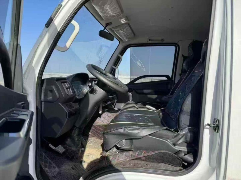 洛阳25年福田领航5