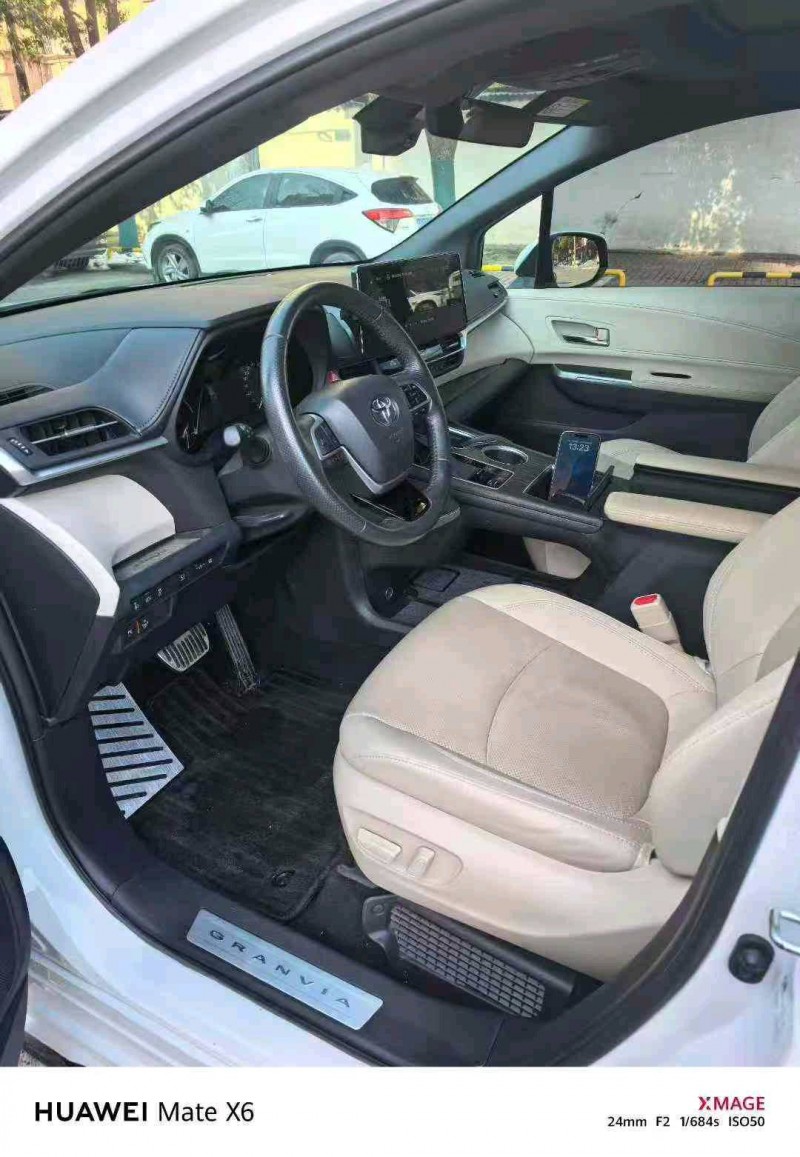 合肥23年丰田格瑞维亚8