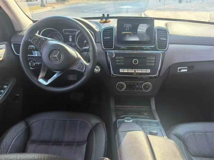 常德18年奔驰GLE5