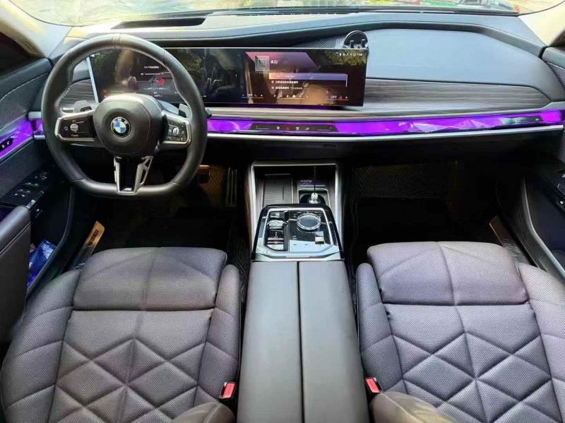 青岛23年宝马7系4