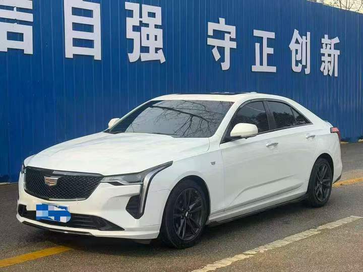 岳阳22年凯迪拉克CT42
