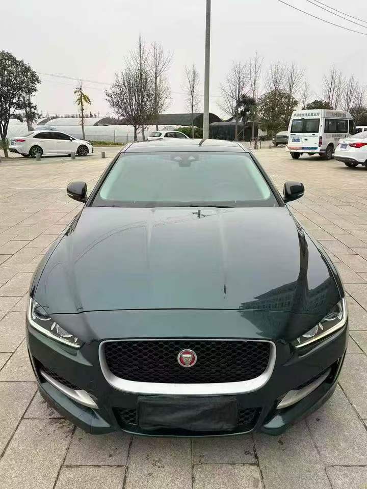 张家界17年捷豹XE1