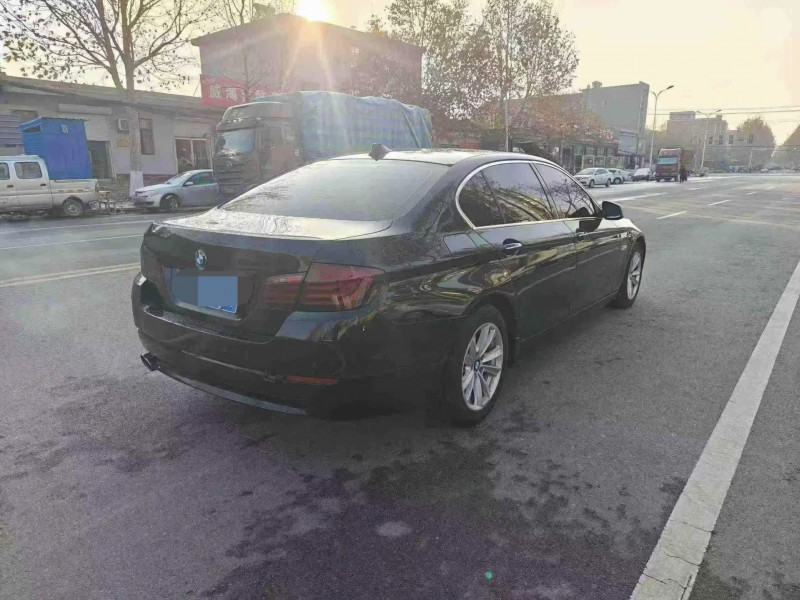 邯郸11年宝马3系8