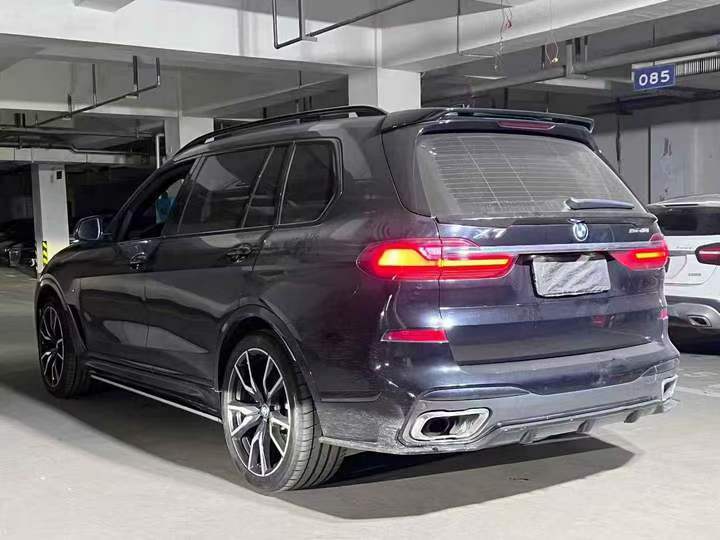 张家界20年宝马X77