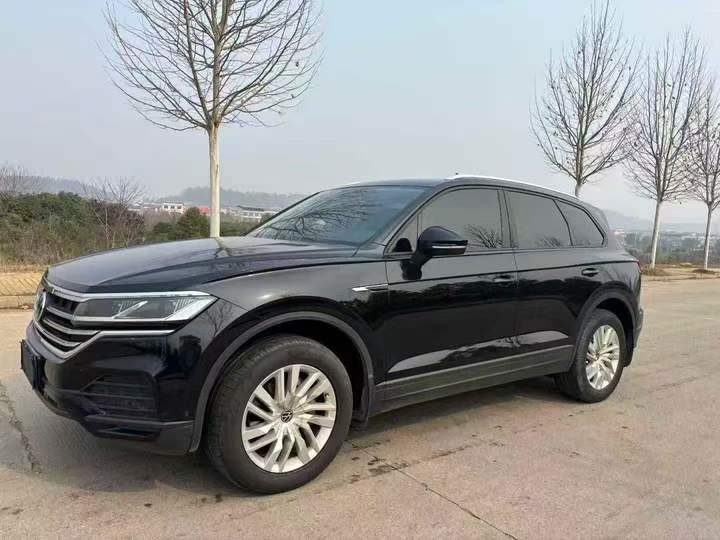 邵阳21年大众途锐3