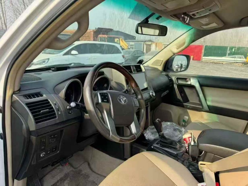 南京14年丰田普拉多4