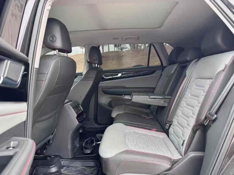 焦作23年大众途昂5