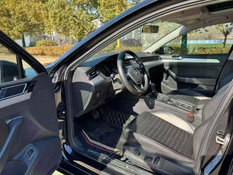 徐州19年大众迈腾4