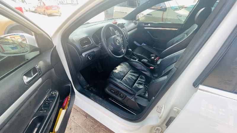 榆林11年大众高尔夫3