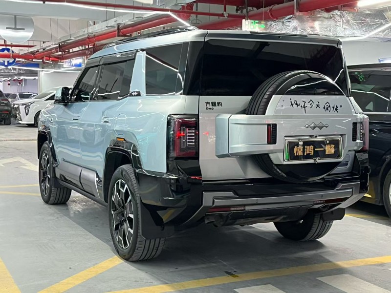 深圳25年比亚迪方程豹8