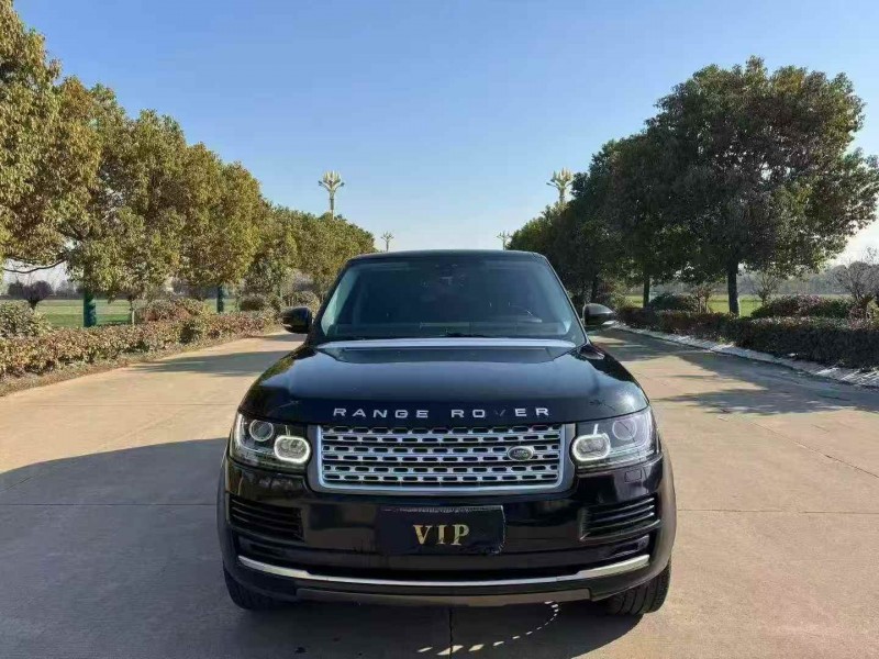 南京17年路虎揽胜行政1