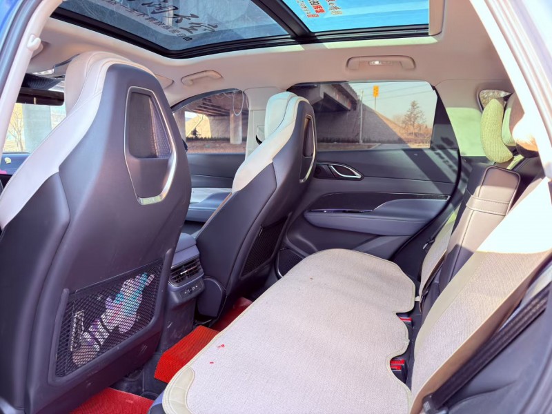 青岛24年红旗HS35