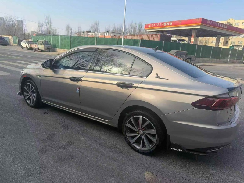 赤峰20年大众宝来8