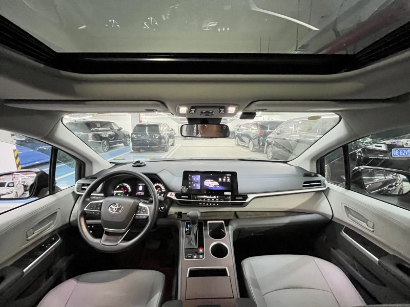 深圳25年丰田格瑞维亚5