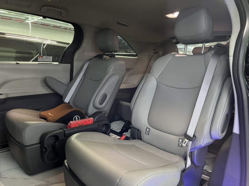 深圳25年丰田格瑞维亚6