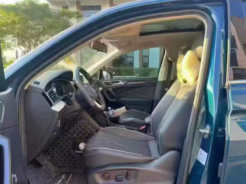 广州22年大众途观4