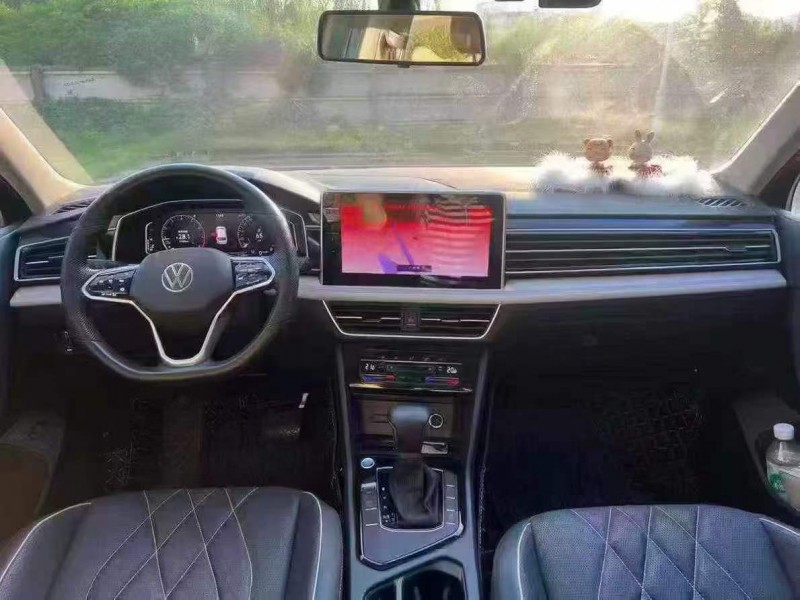 广州22年大众途观5