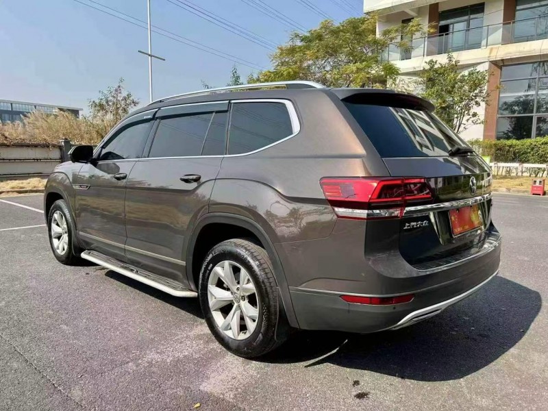 汕头18年大众途昂8