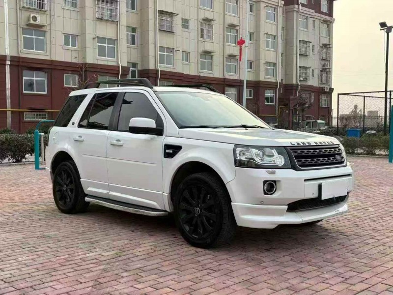 济宁14年路虎神行者2