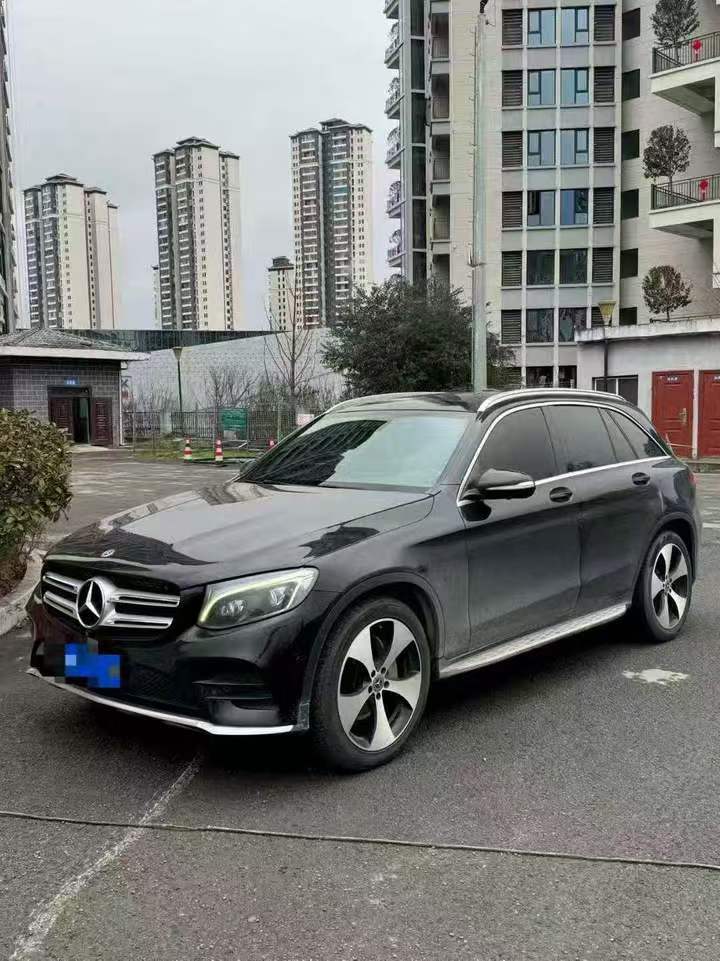 重庆18年奔驰GLC2