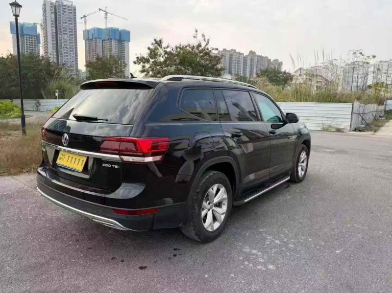 贵港20年大众途昂8