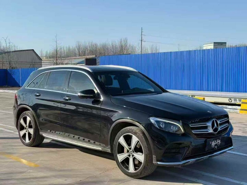 枣庄19年奔驰GLC3